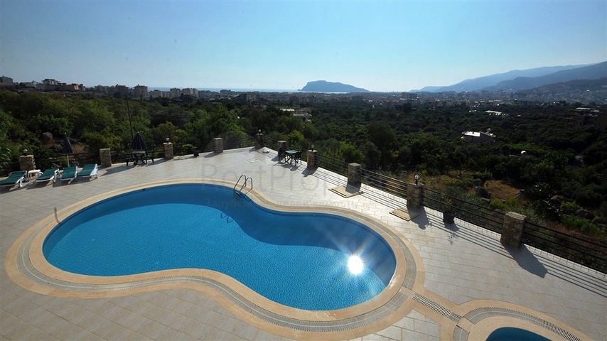 Квартира 2+1 в центральном районе Оба