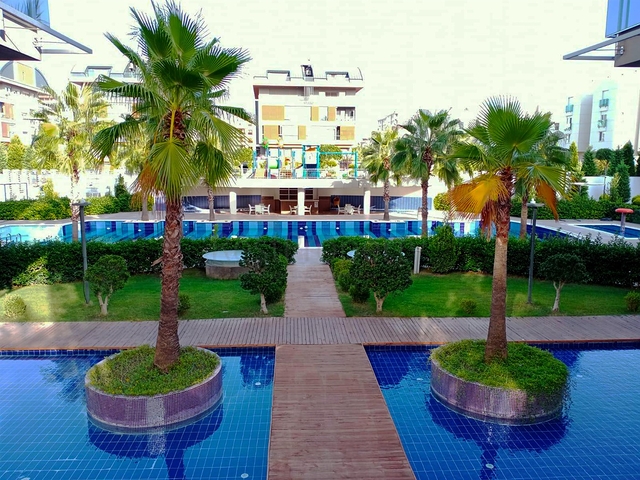 Элитный пентхаус 5+1 в районе Унжалы Коньяалты Анталья