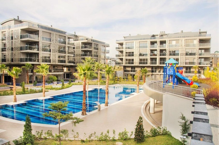 Элитный пентхаус 5+1 в районе Унжалы Коньяалты Анталья