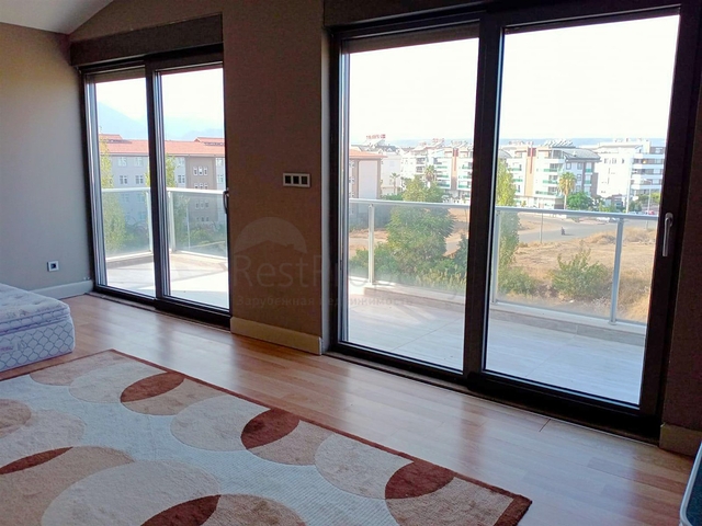 Элитный пентхаус 5+1 в районе Унжалы Коньяалты Анталья