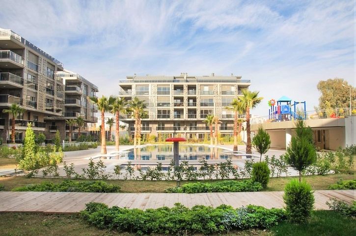 Элитный пентхаус 5+1 в районе Унжалы Коньяалты Анталья