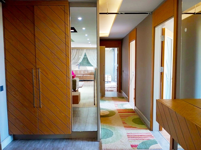 Элитный пентхаус 5+1 в районе Унжалы Коньяалты Анталья