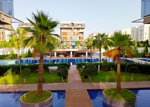 Элитный пентхаус 5+1 в районе Унжалы Коньяалты Анталья