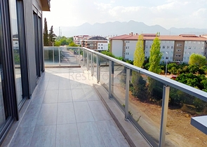 Элитный пентхаус 5+1 в районе Унжалы Коньяалты Анталья