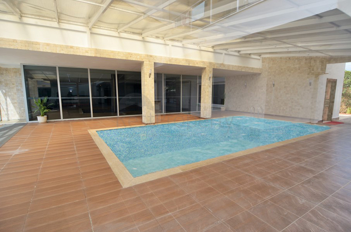 Квартиры различных планировок в готовом жилом комплексе