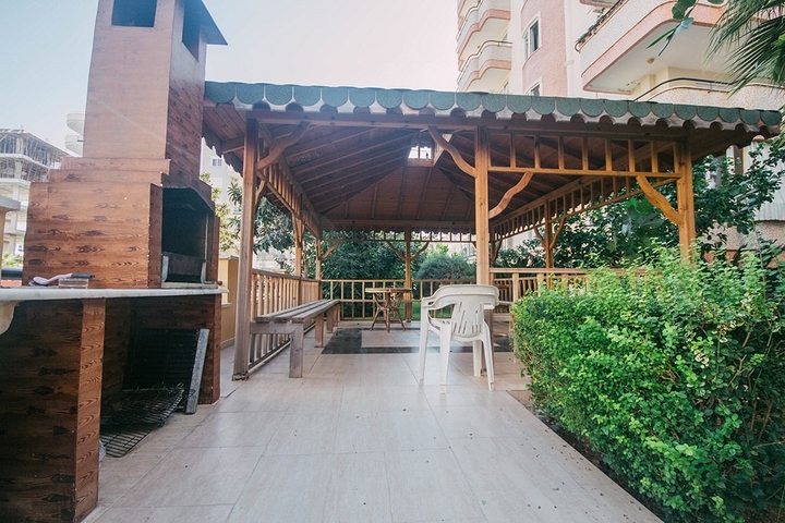 Пентхаус 3+1 со своей сауной в Махмутларе