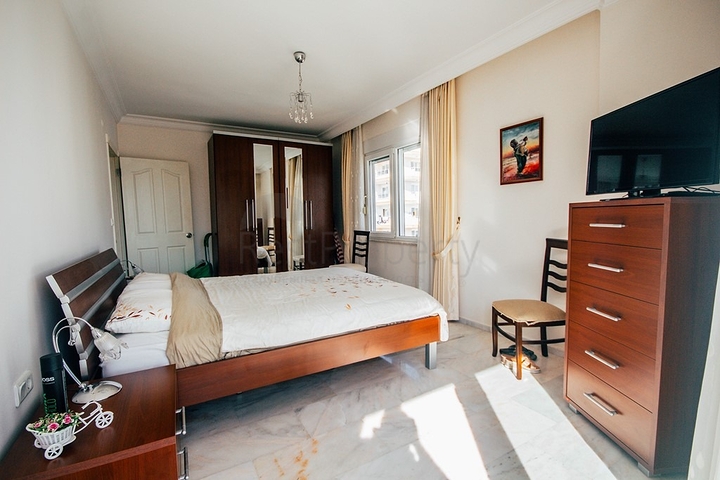 Пентхаус 3+1 со своей сауной в Махмутларе