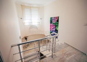 Пентхаус 3+1 со своей сауной в Махмутларе