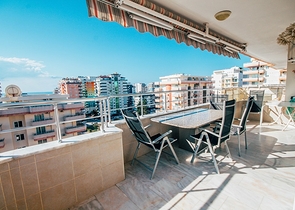 Пентхаус 3+1 со своей сауной в Махмутларе