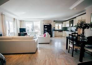 Пентхаус 3+1 со своей сауной в Махмутларе