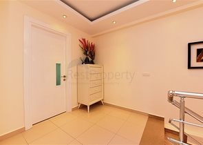 Меблированный дуплекс с большой террасой 2+1