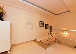 Меблированный дуплекс с большой террасой 2+1