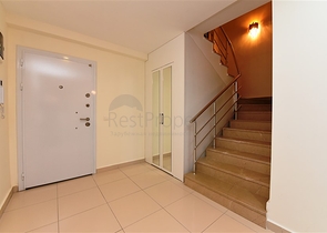 Меблированный дуплекс с большой террасой 2+1