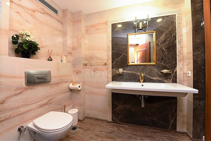 Квартира 2+1 с собственным садом и уличной террасой 