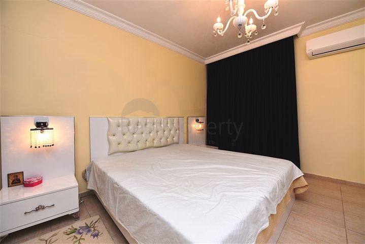 Квартира 2+1 с собственным садом и уличной террасой 