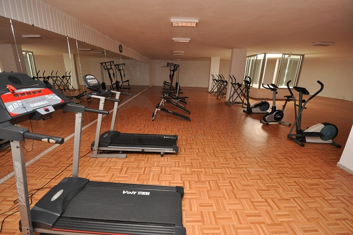 Квартира 2+1 с собственным садом и уличной террасой 