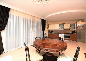 Квартира 2+1 с собственным садом и уличной террасой 