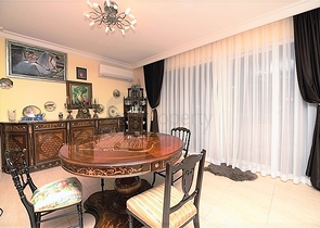 Квартира 2+1 с собственным садом и уличной террасой 