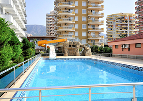 Трёхкомнатная квартира в районе Махмутлар