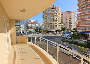 Трёхкомнатная квартира в районе Махмутлар