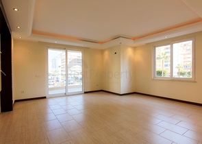 Трёхкомнатная квартира в районе Махмутлар