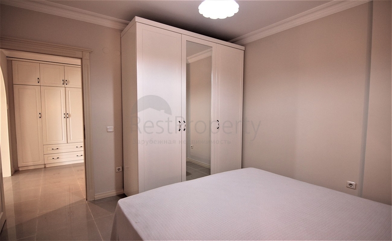 Трёхкомнатная квартира с мебелью