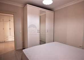 Трёхкомнатная квартира с мебелью