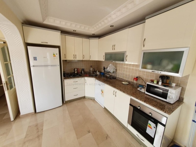 Трехкомнатная квартира с мебелью в районе Махмутлар