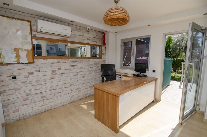 Пентхаус с 3 спальнями в комплексе в Коньяалты Анталья 