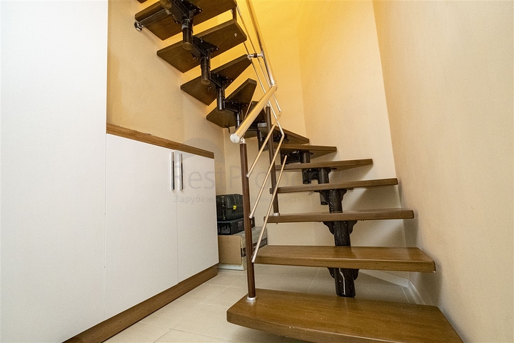 Пентхаус с 3 спальнями в комплексе в Коньяалты Анталья 