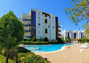 Пентхаус с 3 спальнями в комплексе в Коньяалты Анталья 