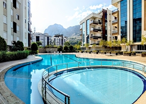 Пентхаус с 3 спальнями в комплексе в Коньяалты Анталья 