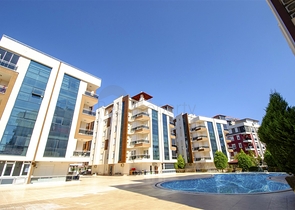 Пентхаус с 3 спальнями в комплексе в Коньяалты Анталья 