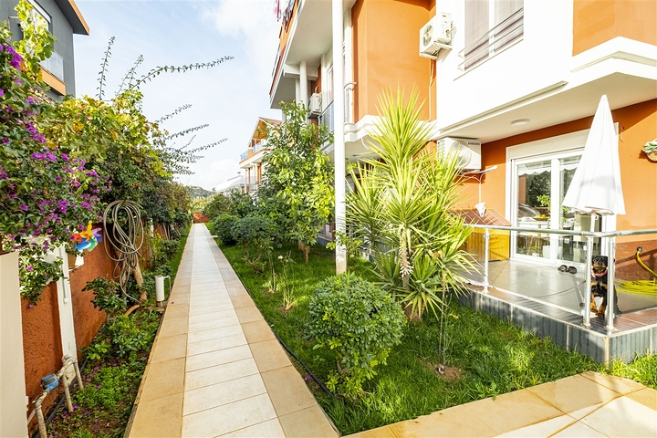 Вилла 4+1 в комплексе в районе Кунду Лара в 10 минутах от пляжа