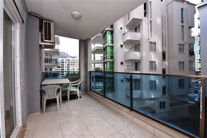 Меблированная квартира планировки 1+1