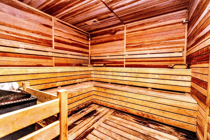 Двухкомнатная квартира с мебелью