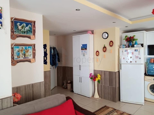 Двухкомнатная квартира с мебелью