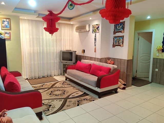 Двухкомнатная квартира с мебелью