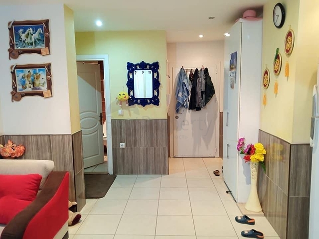 Двухкомнатная квартира с мебелью