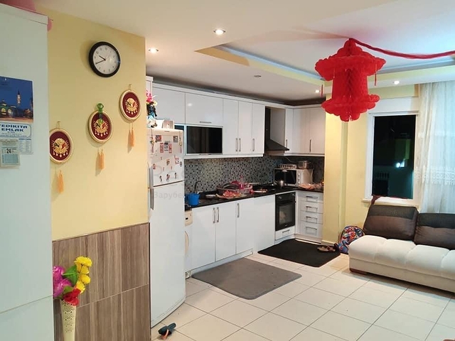 Двухкомнатная квартира с мебелью