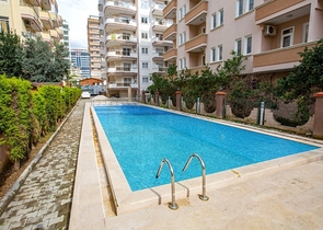 Двухкомнатная квартира с мебелью