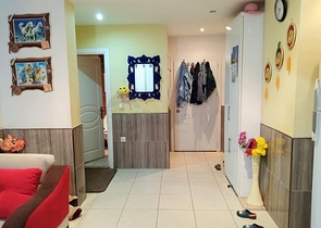 Двухкомнатная квартира с мебелью