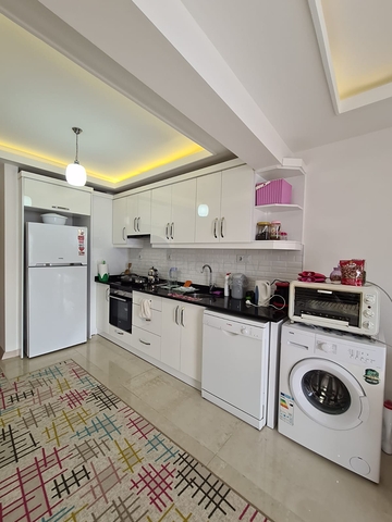 Трёхкомнатная квартира с видом на море