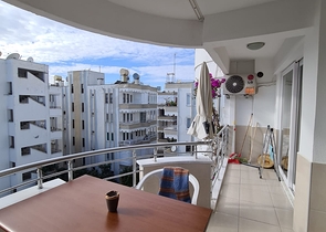 Трёхкомнатная квартира с видом на море