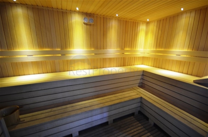 Меблированный пентхаус в Кестеле