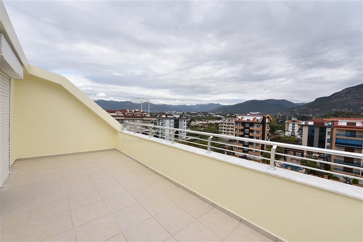 Меблированный пентхаус в Кестеле