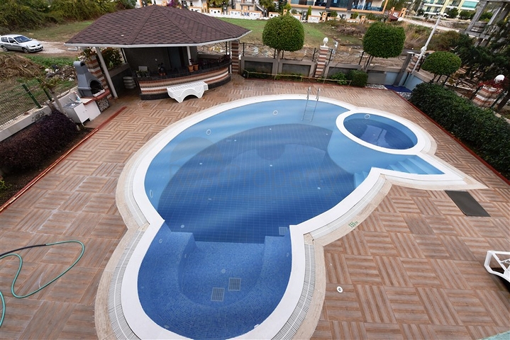 Меблированный пентхаус в Кестеле