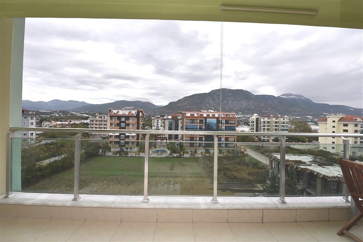 Меблированный пентхаус в Кестеле