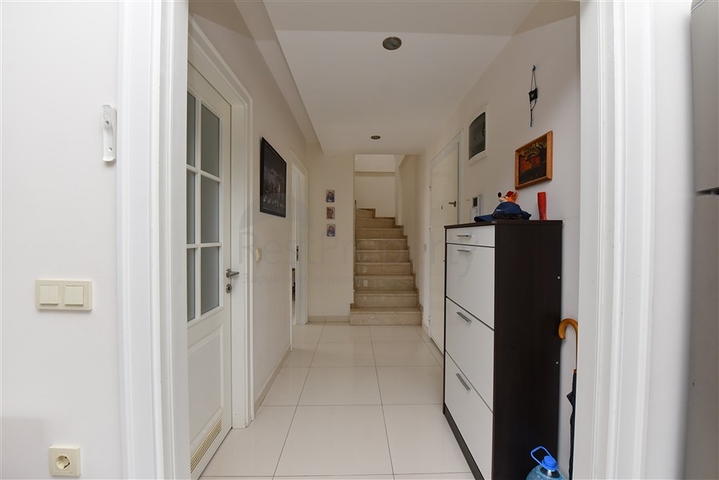 Меблированный пентхаус в Кестеле