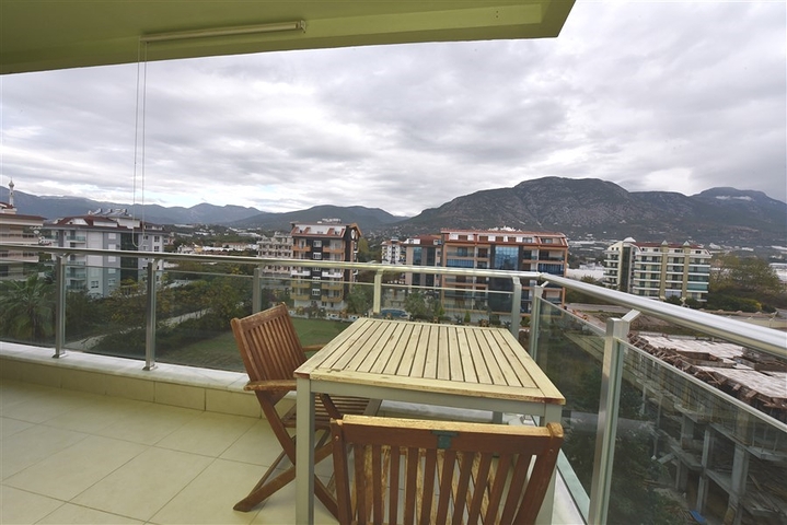 Меблированный пентхаус в Кестеле